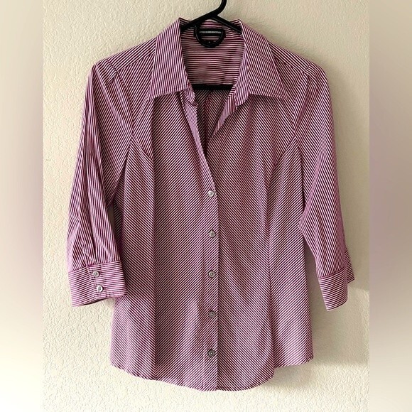 Express Design Studios Maroon 3/4 Sleeve Button Down Dress Shirt Size M Fitted - Picture 1 of 8